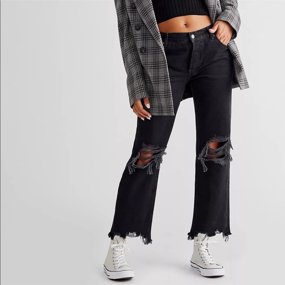 Free People Maggie Straight Leg Distressed Jeans